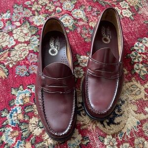 Nearly new QUODDY penny loafers Maine USA handcrafted trad prep men’s 10.5 M